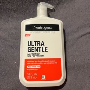 Neutrogena Cleanser